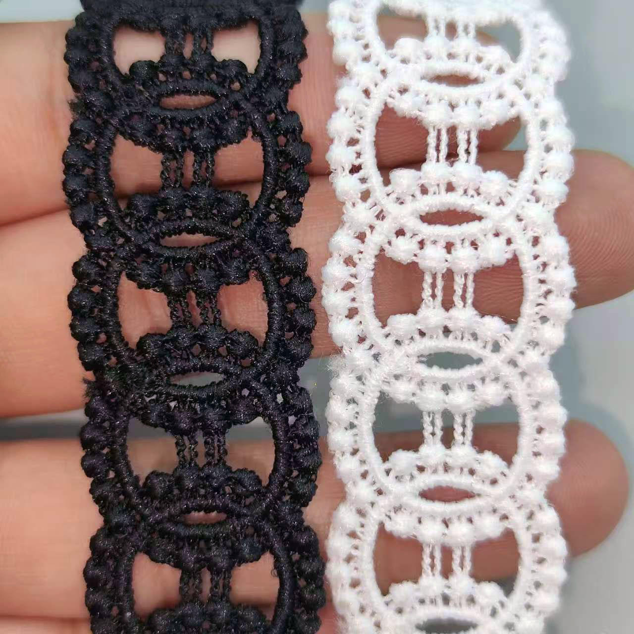 Guipure Lace Panel - 2.5CM 폭의 흰색 검정색 부드러운 폴리에스터